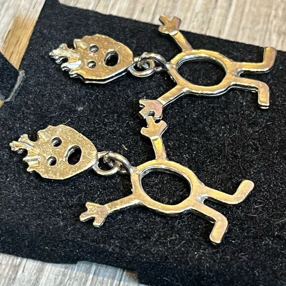 Vintage Silver Metal Happy People Dangle Stud Earrings - Picture 2 of 5